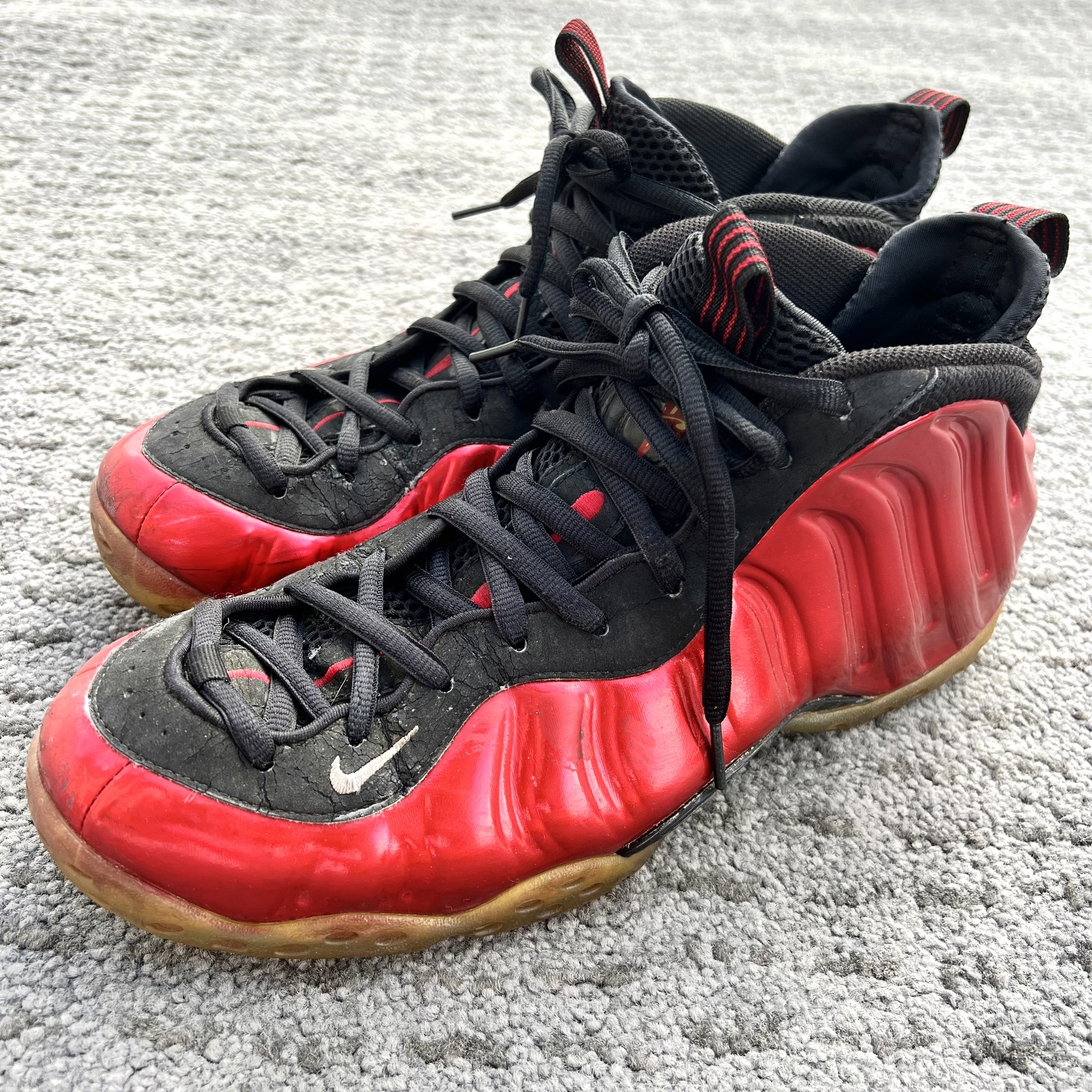 nike foamposite metallic red