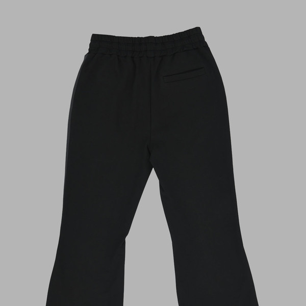 ◆THE MUSEUM VISITOR◆ LEATHER PATCH SWEAT PANTSBLACK 07961 LEATHER PATCH SWEAT PANTS (BLACK) : THE MUSEUM VISITOR