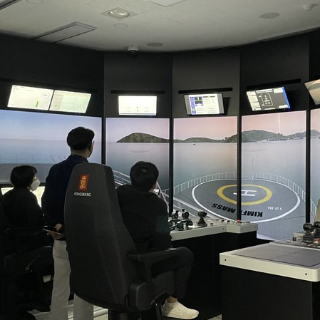 DYNAMIC POSITIONING