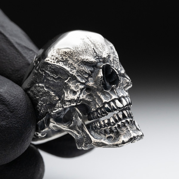 Eyeless Skull RingㆍSilver 925 : Ape Object Eyeless Skull RingㆍSilver 925 : Ape Object