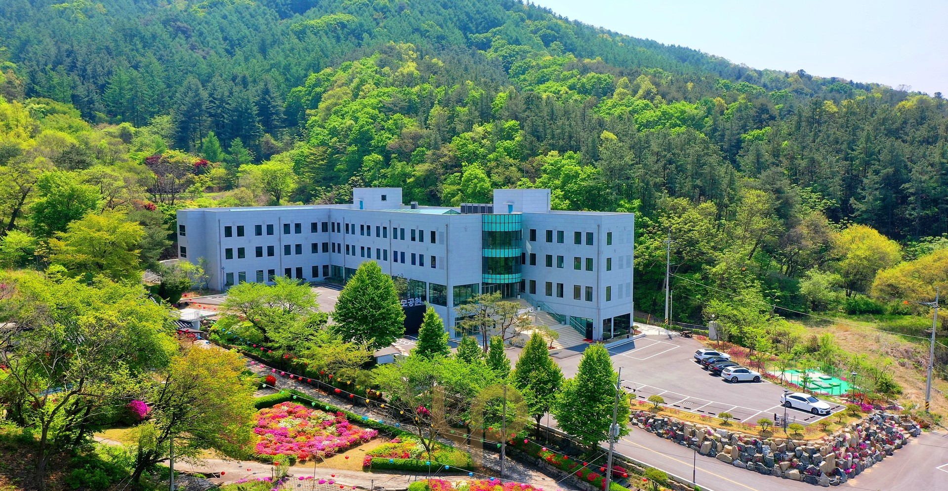 양평납골당 외부 전경