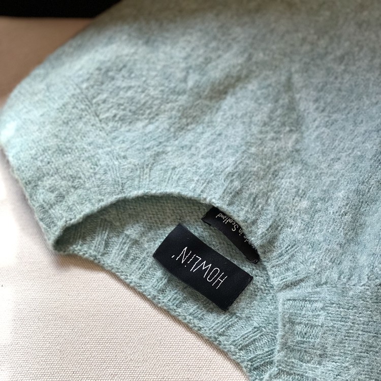 howlin-shaggy-dog-sweater-mint-connected-door