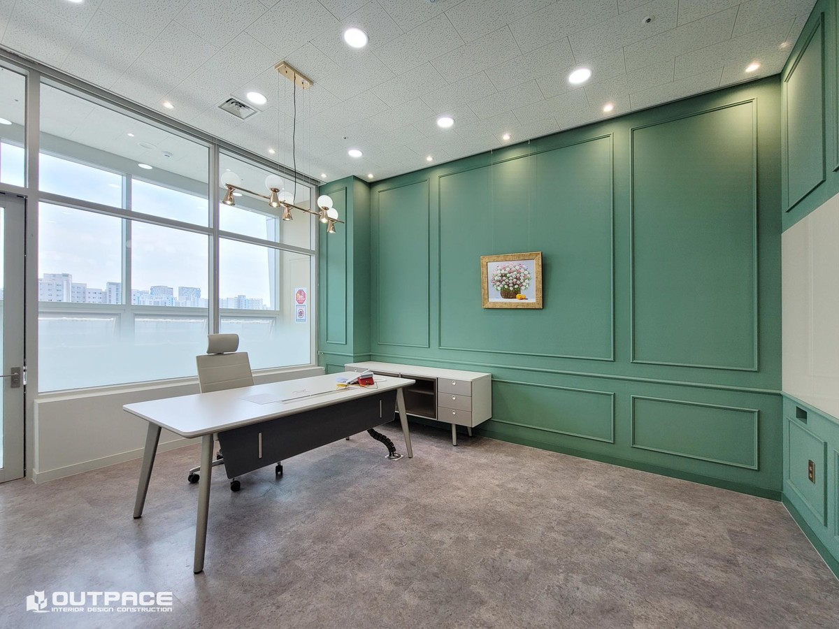 일하고 싶은 사무실 / OFFICE INTERIOR : (주)아웃페이스디자인