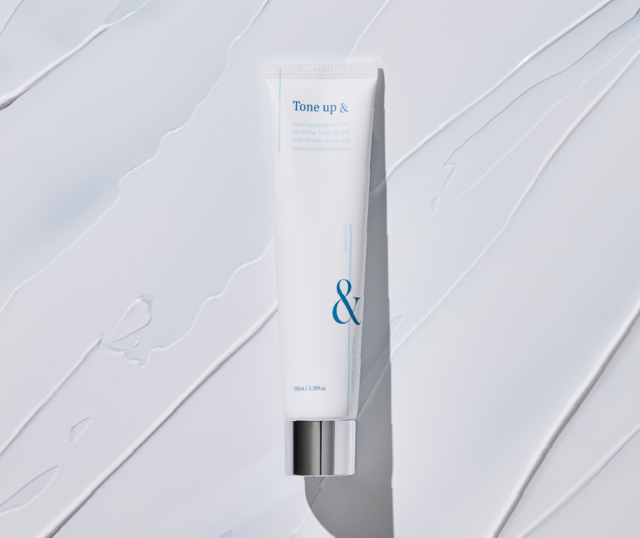 <h5 style="margin-left:10px">TONE UP. N Y-zone Whitening Cream</h5><p style="margin-left:10px;">Natural tone up cream.</p> <h5 style="margin-left:10px"> 38%할인<Br><B>  29,800</b></h5>