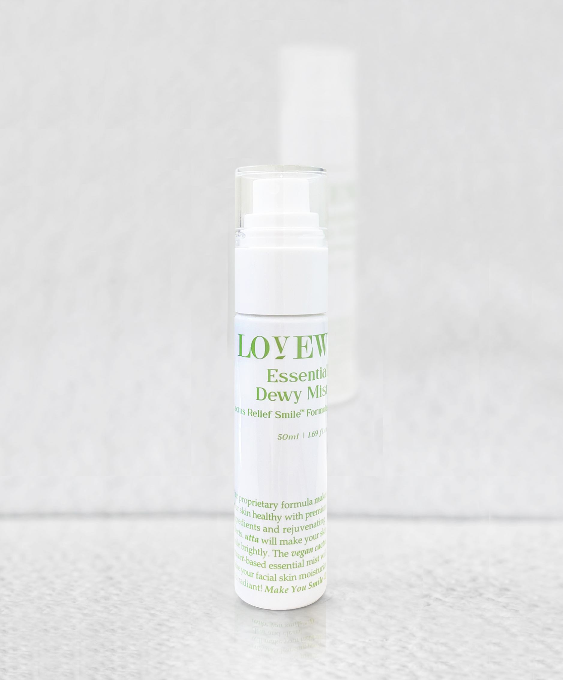 <p style="text-align:left; font-size:15px; margin-top:26px;">Essential Dewy Mist<br><br>에센셜 듀이 미스트<br><span style="color:#666;">₩ 35,000</span></p>