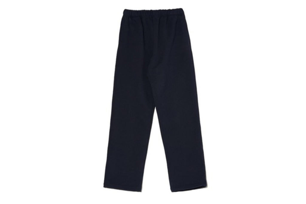 Wide Sweat Pants (Navy)</br>Price - 69,000