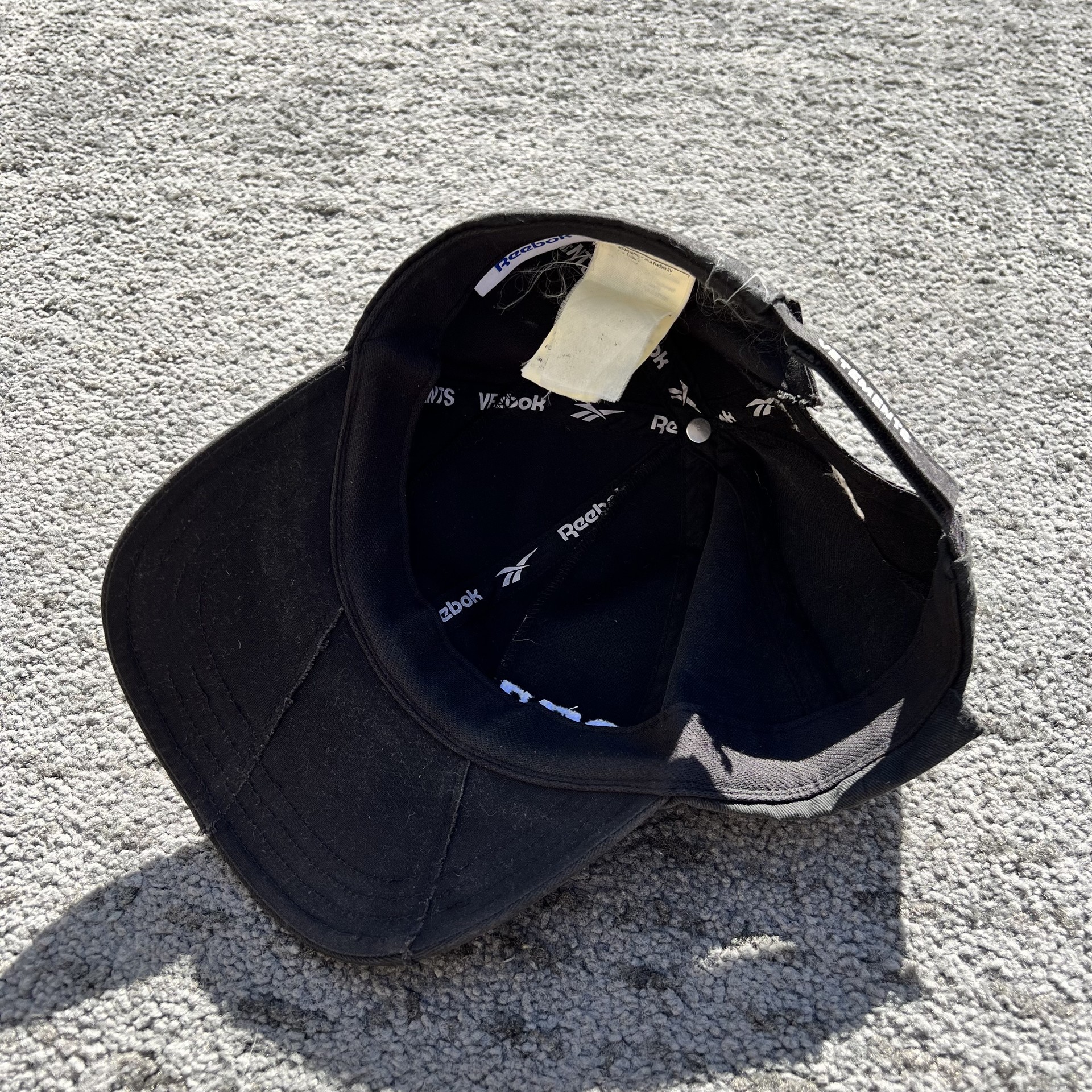 vetments X reebok rework cap : soberseoul
