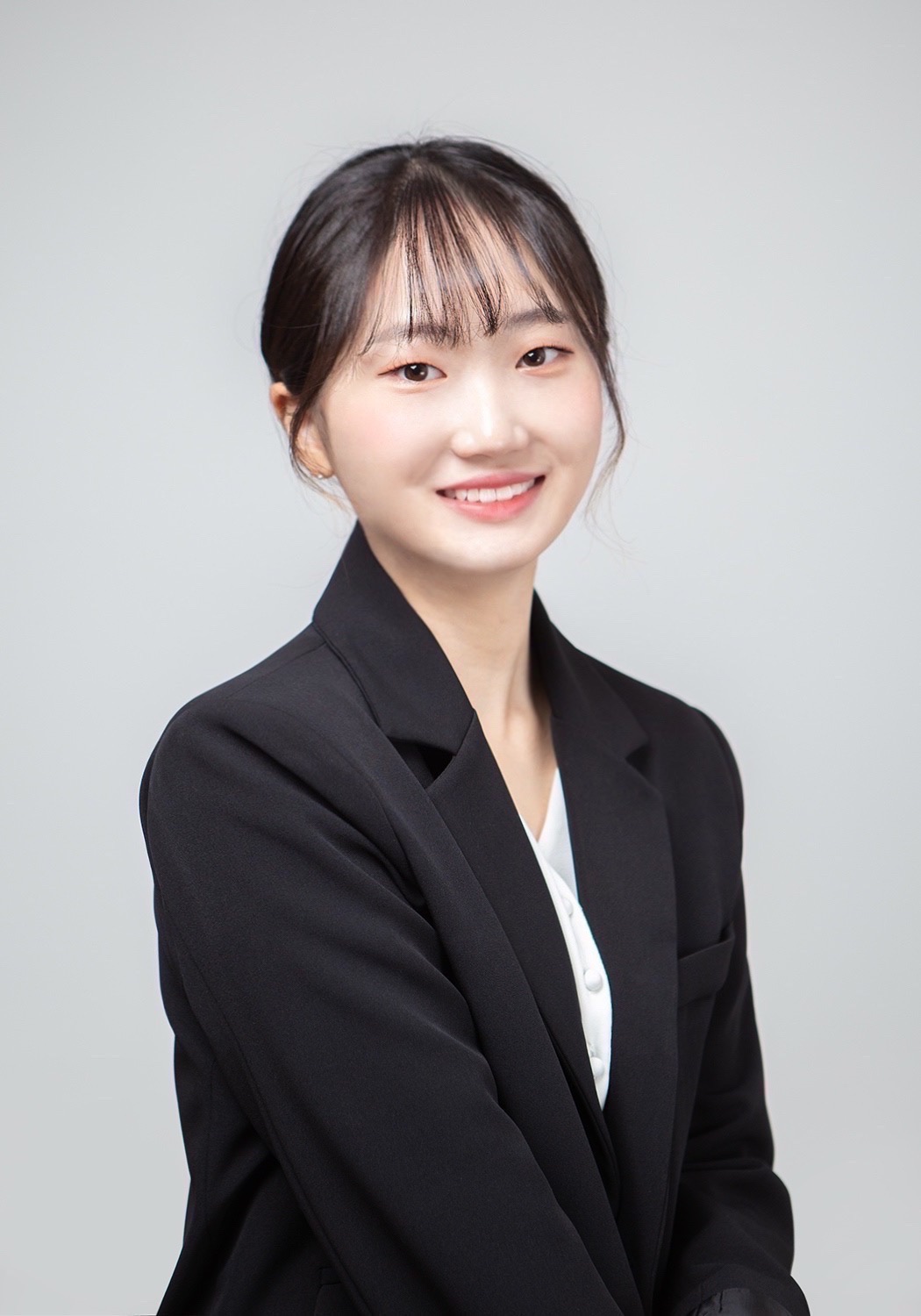 김현진