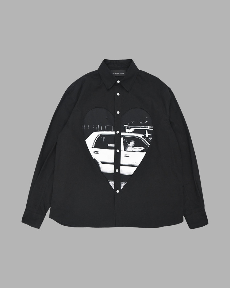 Tシャツ・カットソー THE MUSEUM VISITOR HEART SPRAY PRINTED SWEATSHIRTS BLACK 111 TAXI DRIVER HEART CUT-OUT SHIRTS : THE MUSEUM VISITOR