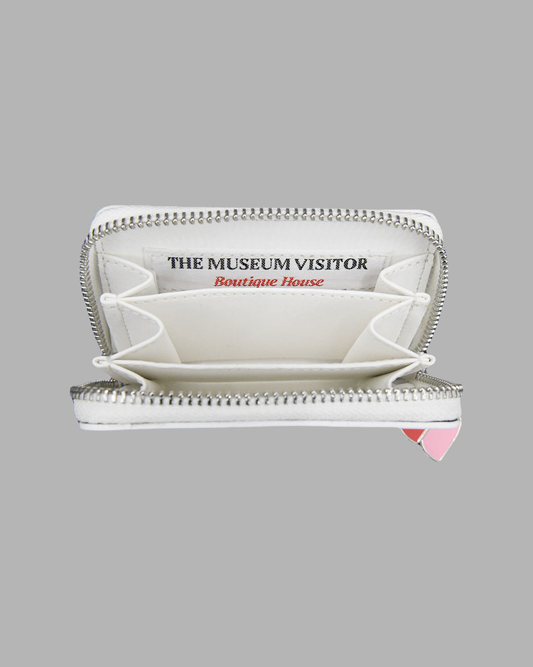 ★THE MUSEUM VISITOR★ PVC HEART PRINTED WALLET WHITE 14853 THE MUSEUM VISITOR】 PVC HEART PRINTED WALLET (WHITE)