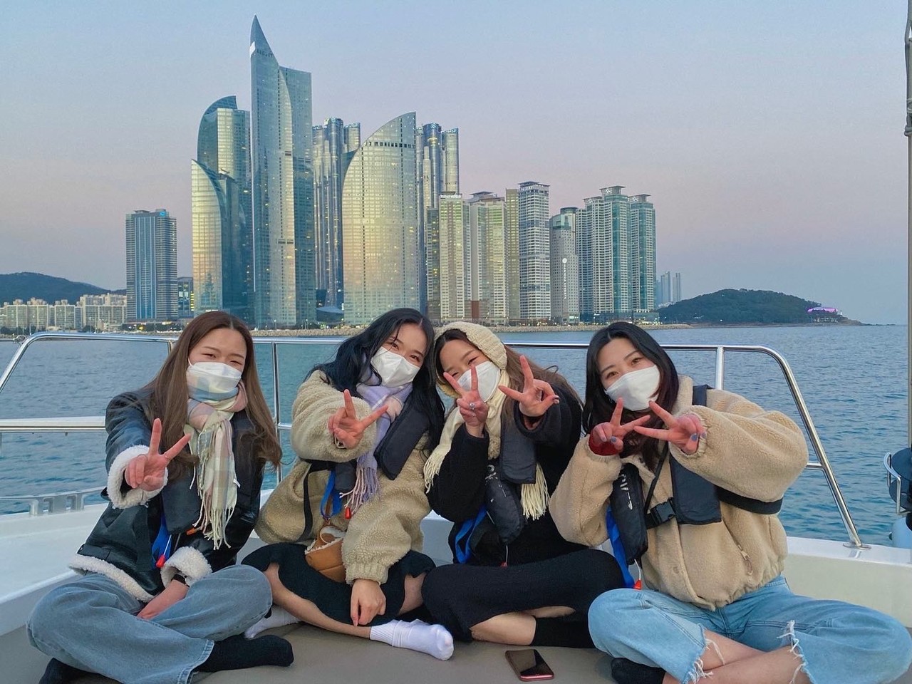 퍼블릭 요트 투어 | 부산 요트탈래