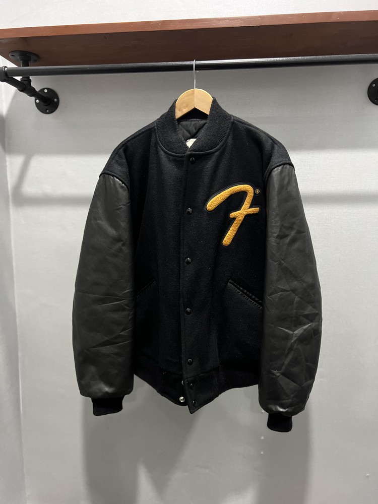 Fender Cow Hide Sleeve Varsity Jacket (105108) 라이트하우스 스토어