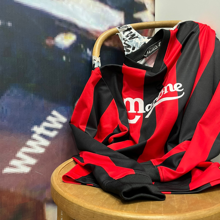 Martine Rose Twist Football T-shirt wwtwseoul