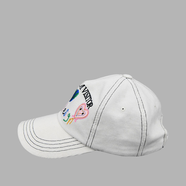 GLOBY & LOVEY BALLCAP (WHITE) : THE MUSEUM VISITOR
