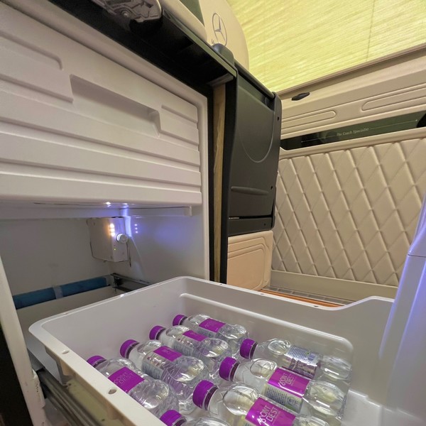 예약 상품 이미지