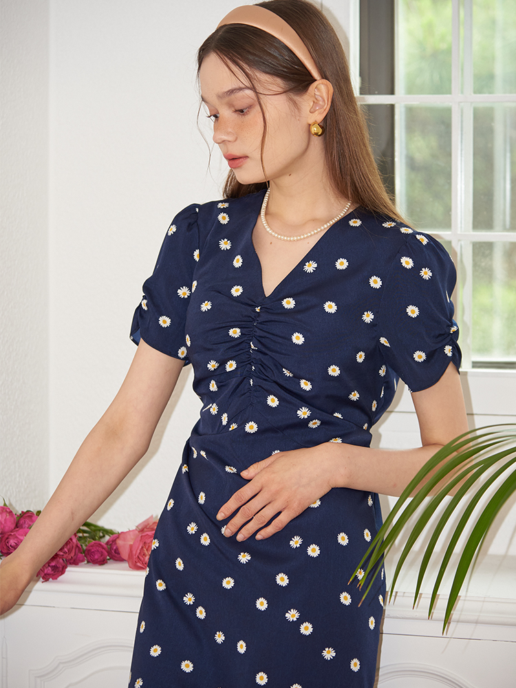 (Salon de yohn) Midi Shirring Daisy Dress_ Navy wink. Global B2B