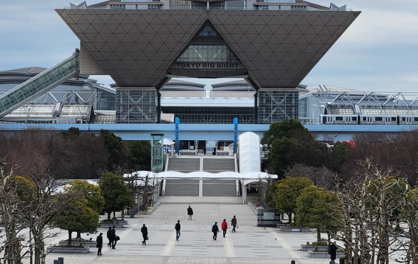 <p  style="text-align:left; font-size:14px;">ISIEX 2023이 열린 도쿄 빅사이트 전경 - ⓒ COSMOS TIMES</p>