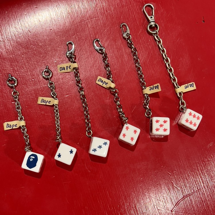 Bape Playing Dices Keychain 예이샵