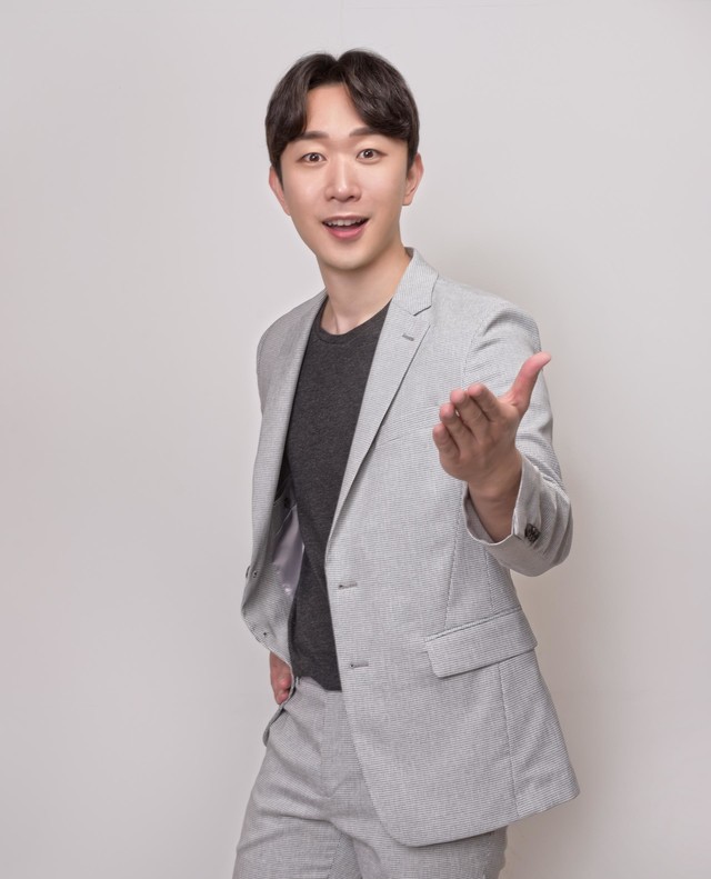 쑈호스트 고동희