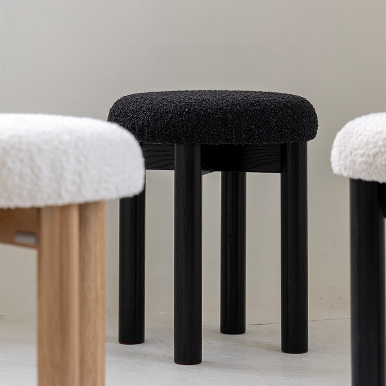 FLUFFY STOOL : BRWD 브라더우드