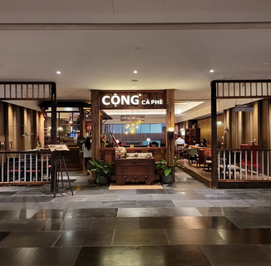 콩카페-호이아나 뉴월드호텔 로비에 새롭게 오픈한 카페 
