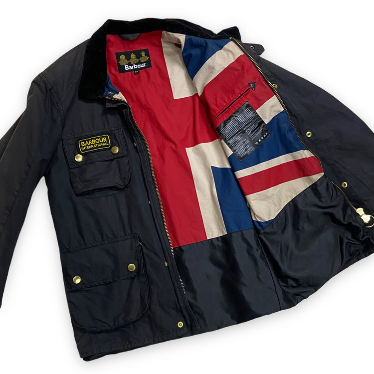 Barbour Union Jack International Wax Jacket (95) 라이트하우스 스토어