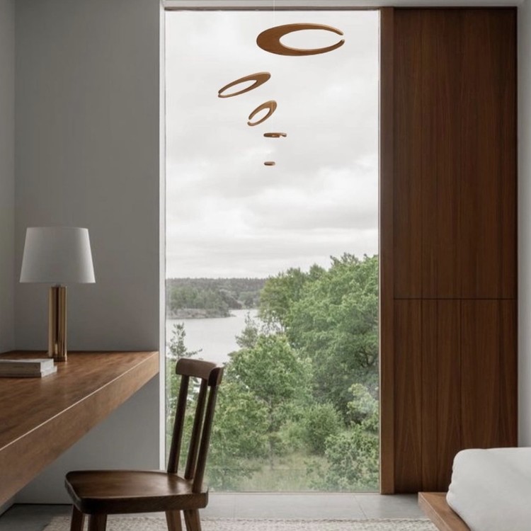 KINETIC LEVI 키네틱레비 reese : mononani