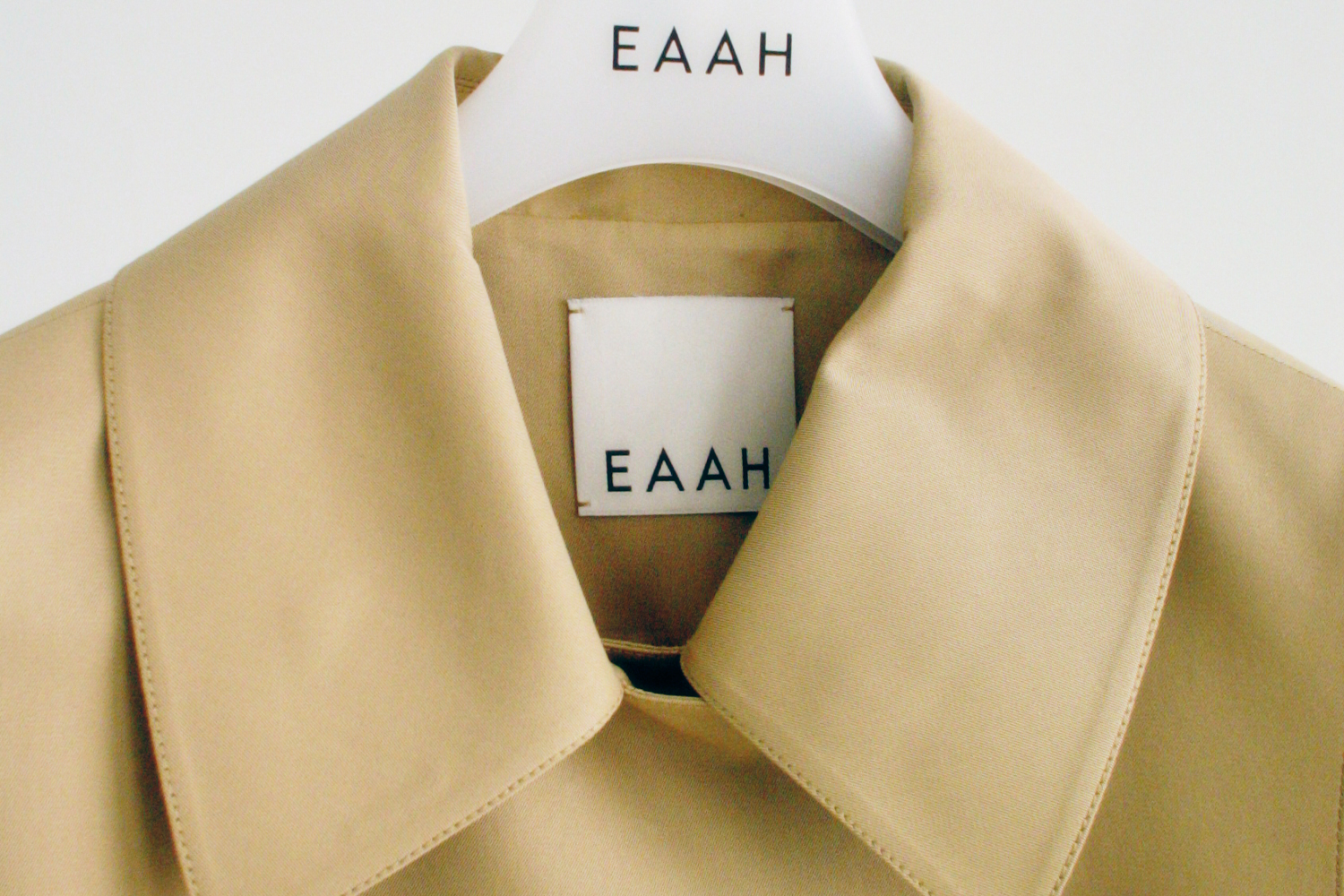> ELA FONTE TRENCH COAT