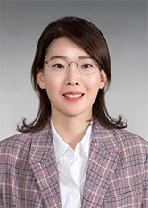 서적편찬부회장 이소영