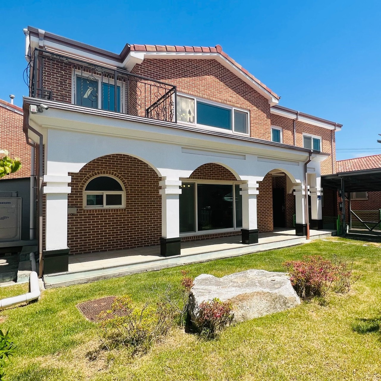 CarMax Center Camp Humphreys Used Cars, Zion Realty