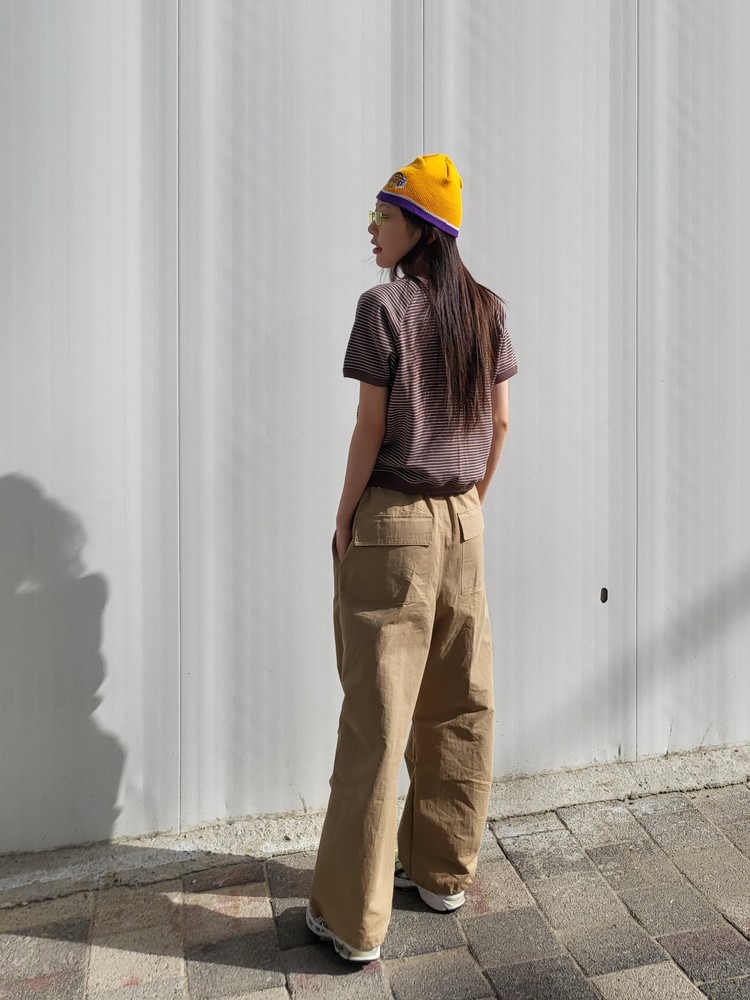 TLC Parachute Pants / Sand : THE LOVE COMES SEOUL