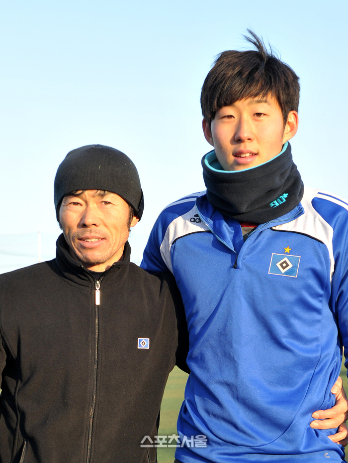 Son Eun Jung (left) and Son Heung Min