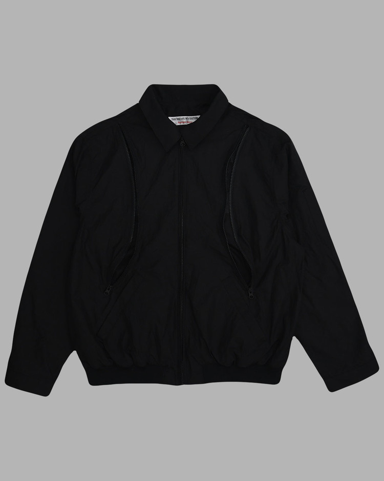 ★THE MUSEUM VISITOR★ LOVE SEE-THROUGH WINDBREAKER THE MUSEUM VISITOR