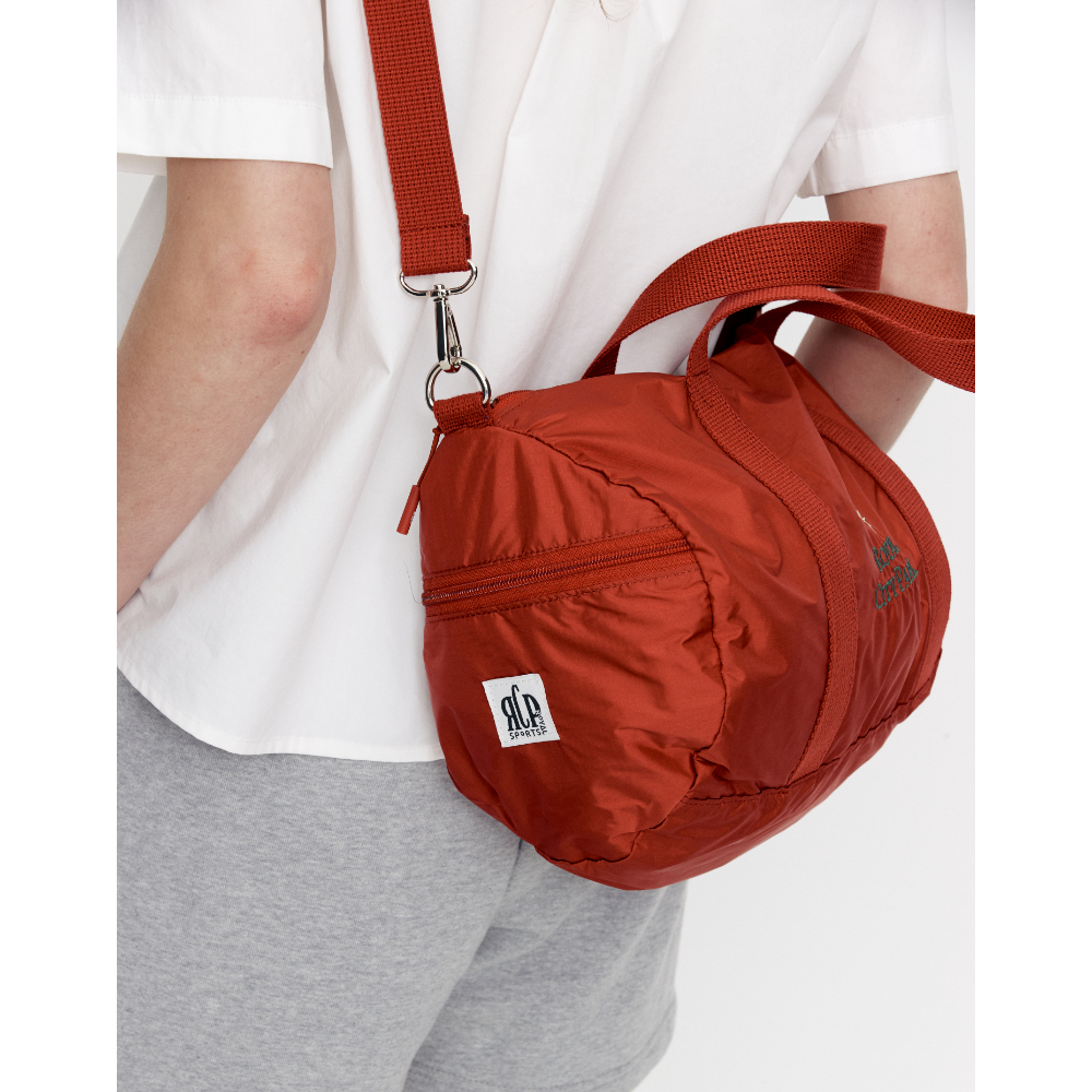 Rolling Bag Vintage Red : 로얄시티파크 Royal City Park