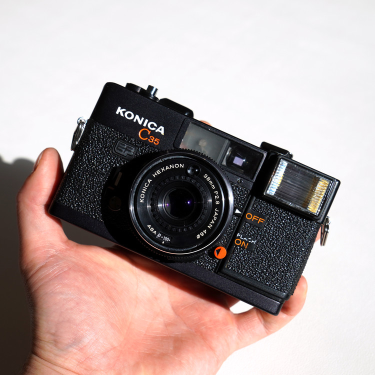 코니카 Konica C35EF