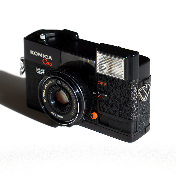 코니카 Konica C35EF