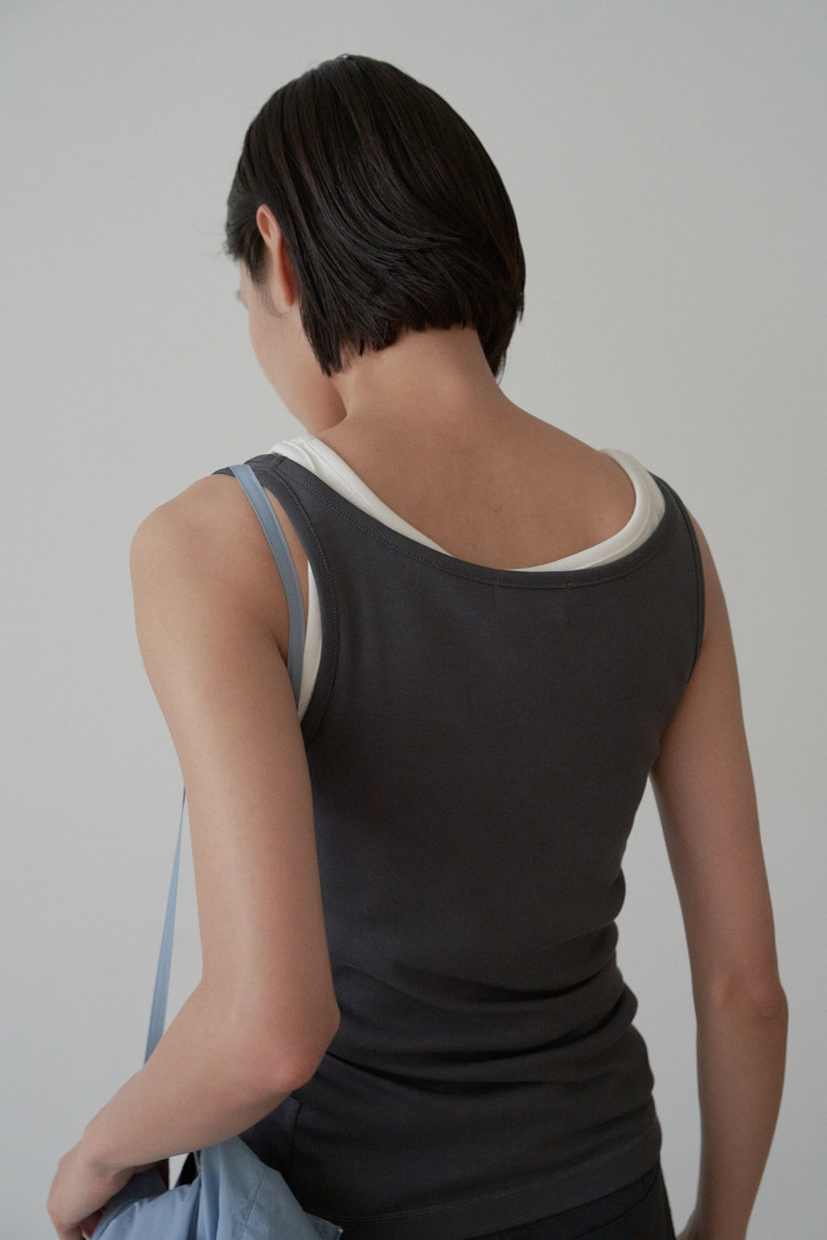 RIBBED TANK TOP CHARCOAL : COURBUI