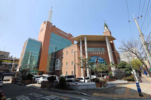 <h6 style="line-height: 1;"><strong><span style="font-size: 18px; color: rgb(255, 255, 255);">오시는길</span></strong></h6>