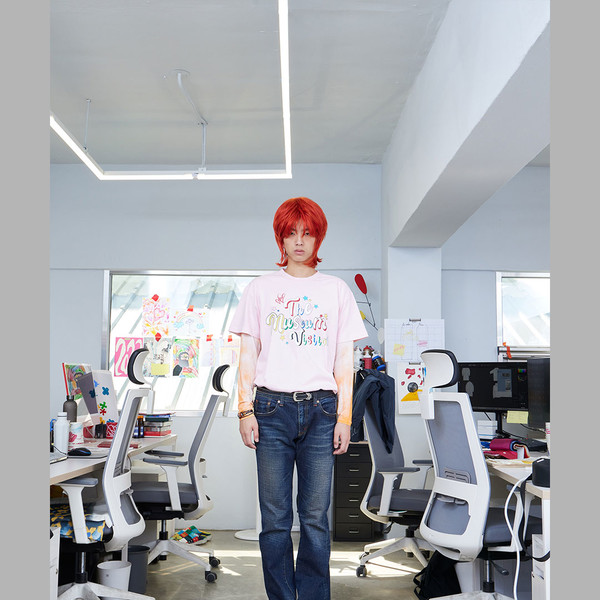 PARTY GLITTER LOGO T-SHIRTS (PINK) : THE MUSEUM VISITOR