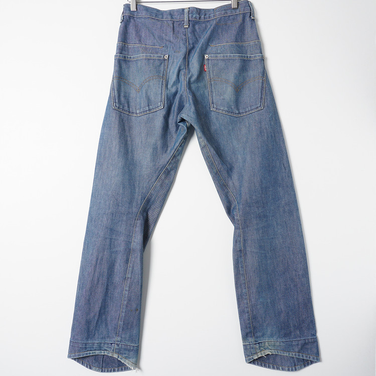 Levi's 00s ENGINEERED LOOSE シンチバック 立体裁断
