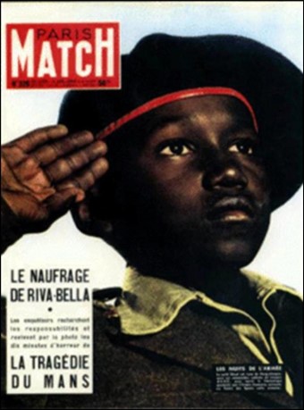 롤랑 바르트는 이 흑인 병사의 사진을 커버로 인용한 모습을 두고 프랑스의 제국주의를 정당화한 사진이라고 비평했다.