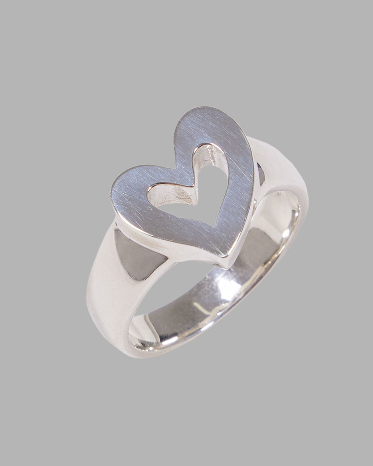 ★関税込★THE MUSEUM VISITOR★HEART OUTLINE SILVER RING★ HEART OUTLINE SILVER RING : THE MUSEUM VISITOR