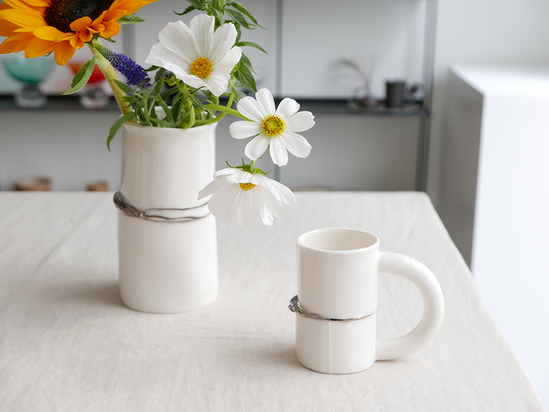 Fragile moments vase / white gold 줄라이세컨