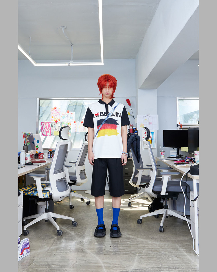 I LOVE BERLIN PK T-SHIRTS : THE MUSEUM VISITOR