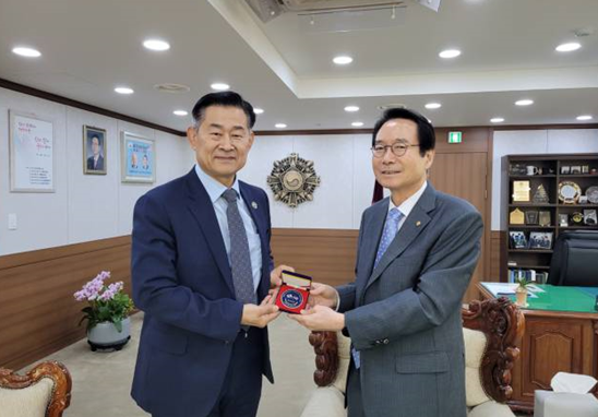 재향군인회장 접견 (5.28)