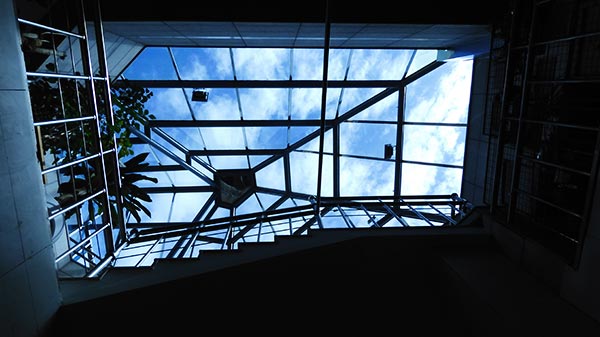 <h6 style="line-height: 1;"><strong><span style="font-size: 18px; color: rgb(255, 255, 255);">오시는길</span></strong></h6>