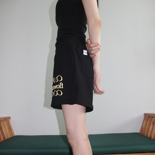 Cupid Sweat Shorts Pants (Black) : attendsKR