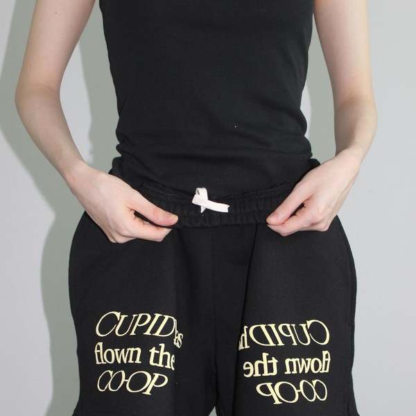Cupid Sweat Shorts Pants (Black) : attendsKR