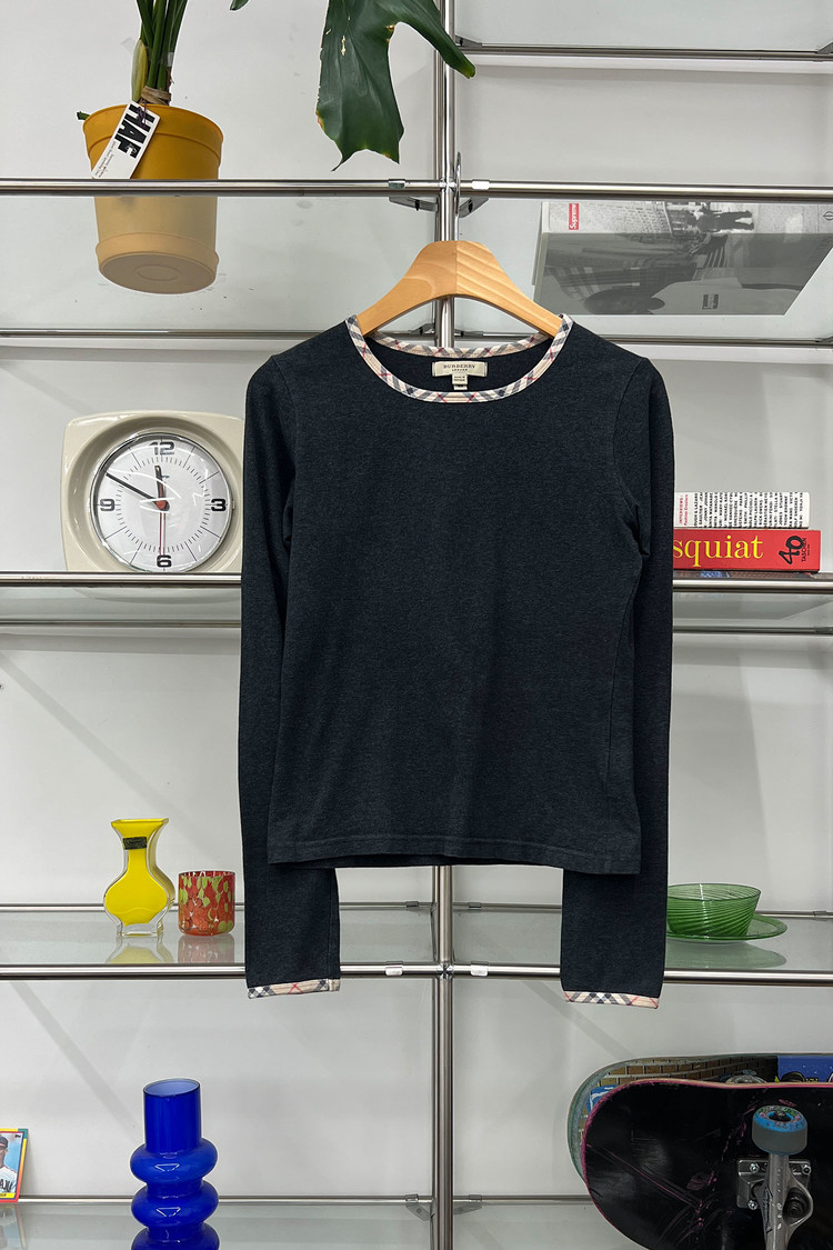 BURBERRY (Made in Portugal) 샵팔레트