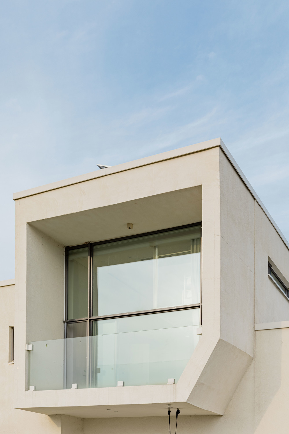 EXTERIOR DESIGN